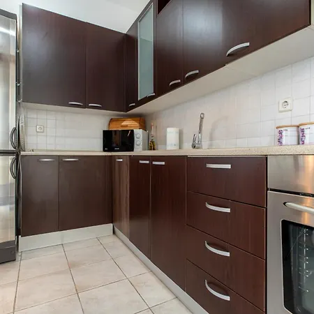 Appartement Helen Hanioti